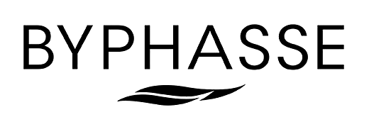logo oficial de la marca Byphasse en color negro sobre fondo gris