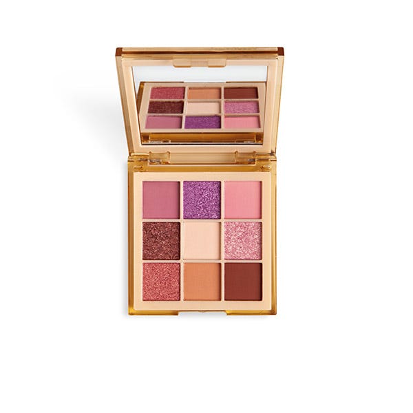 paleta de sombras Magic Studio Very Nude abierta con 9 tonos rosados y tierra