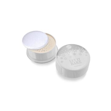 polvos sueltos Let It Bake Bell Cosmetics con borla para sellado del maquillaje