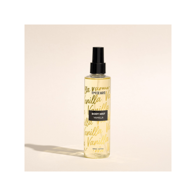 Bruma corporal de vainilla Flor de Mayo con aroma dulce y textura ligera sobre la piel