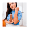 mujer mostrando resultado natural de la loción autobronceadora Ziaja Cupuaçu en la piel