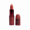labial mate magic studio tono 02 coral vibrante acabado mate alta pigmentacion