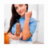 mujer mostrando resultado natural de la loción autobronceadora Ziaja Cupuaçu en la piel