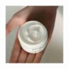 Textura cremosa de la crema de noche Ziaja leche de cabra con efecto regenerador